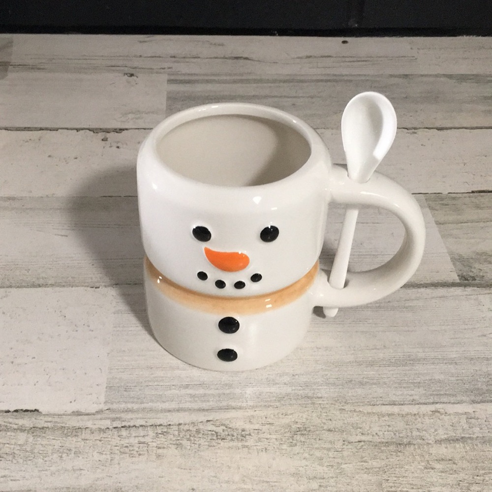 Large snowman mug with attached spoon